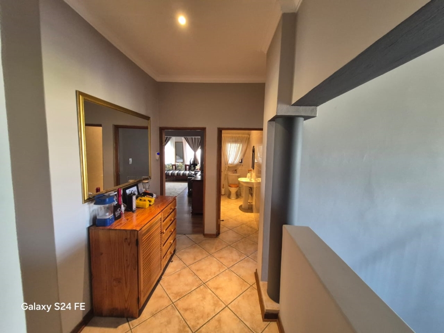 5 Bedroom Property for Sale in Cashan North West